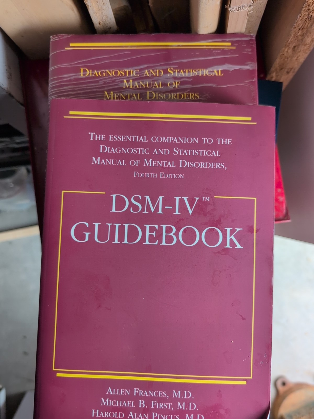 Diagnostic and Statistical Manual of Mental Disorders : DSM-IV Hcdj & Guidebook