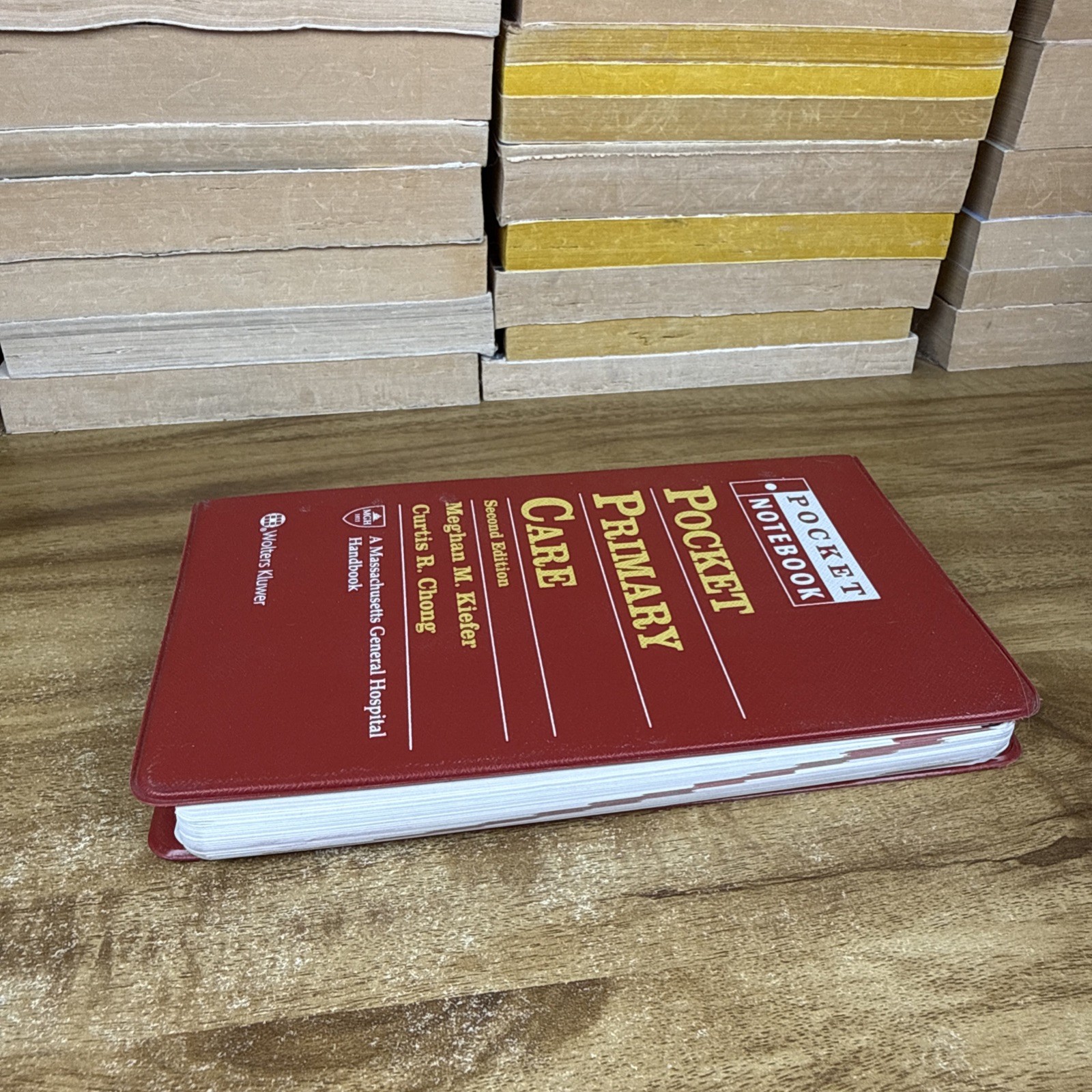 Pocket Primary Care – Loose Leaf By Kiefer MD, Dr. Meghan M. – GOOD