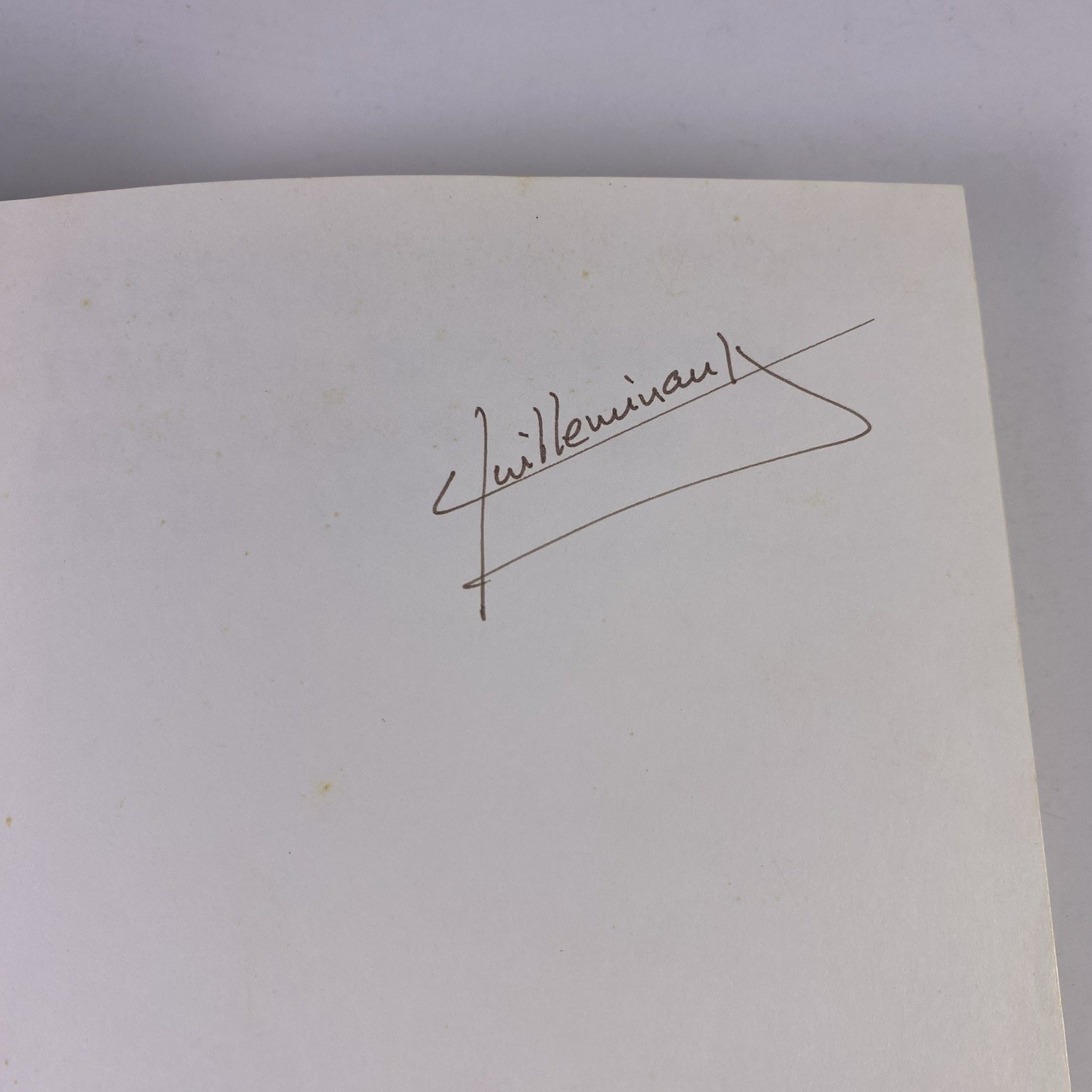 Sleeping And Waking Disorders Indications And Techniques Guilleminault SIGNED