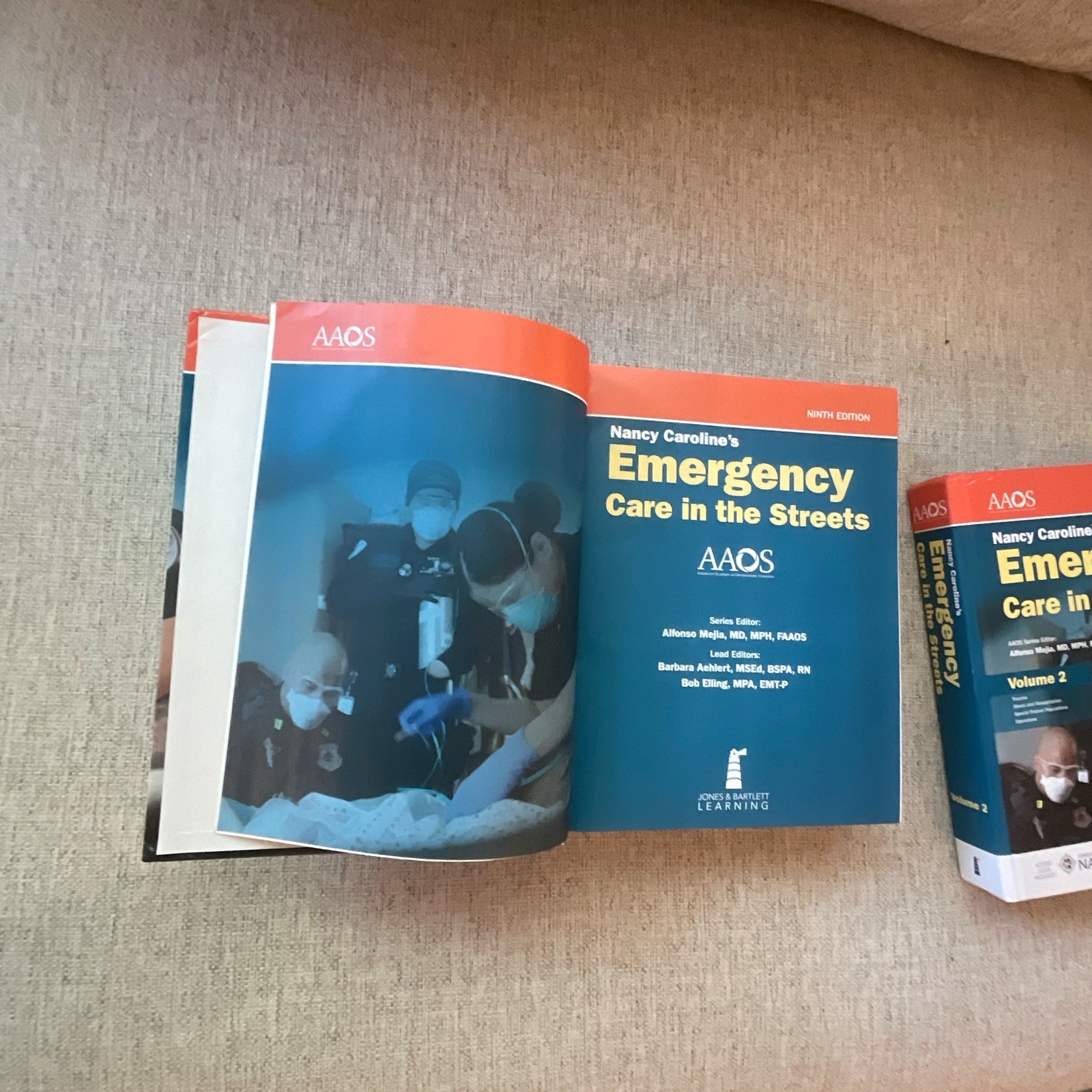 AAOS Nancy Caroline’s Emergency Care in the Streets 9th Ed 2020 Vol 1-2 PB