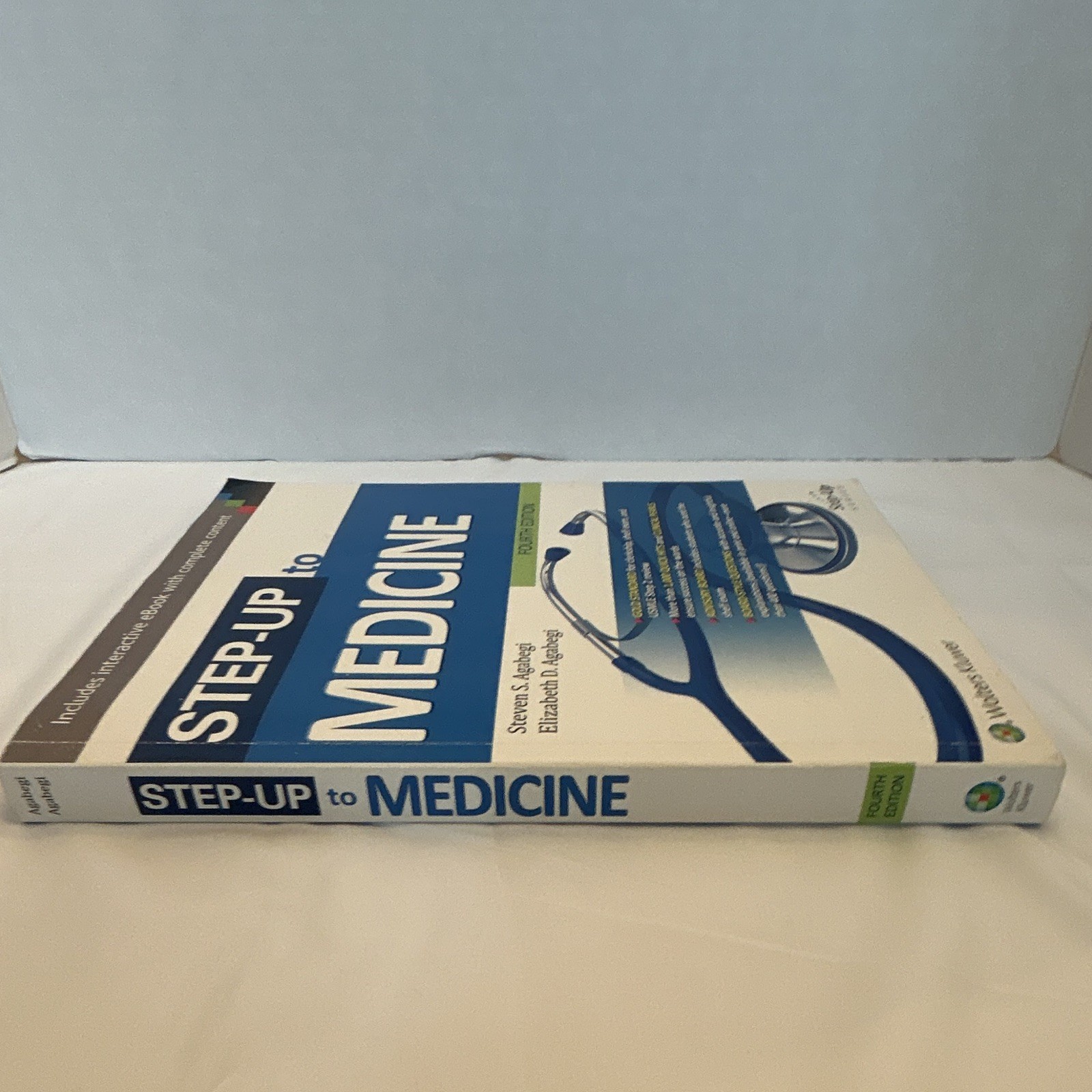 Wolters Kluwer Step-Up to Medicine 4th Ed Paperback 2013 Agabegi