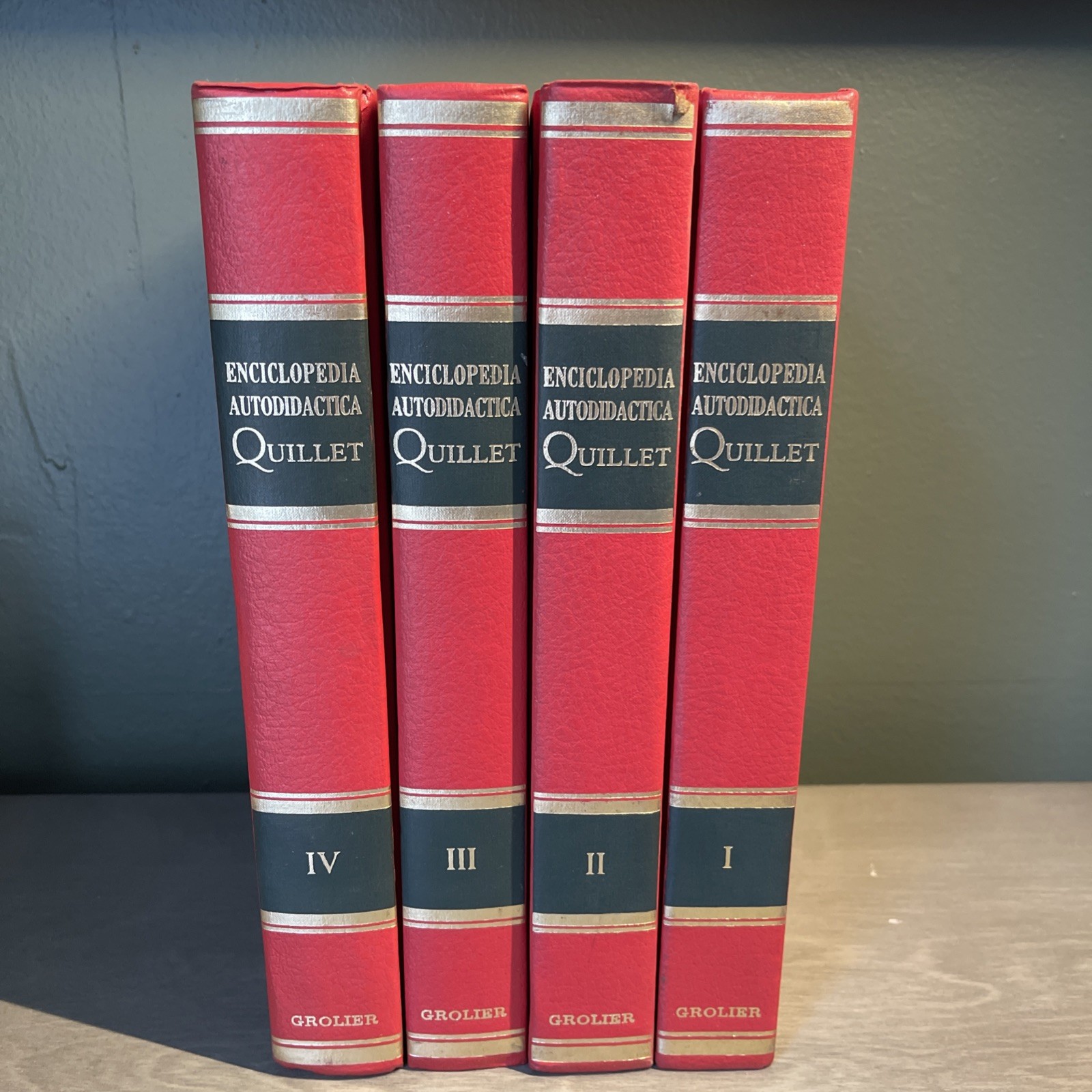 Enciclopedia Autodidactica Quillet 17a Edition Spanish Volume I-IV 1979 1-4 Set