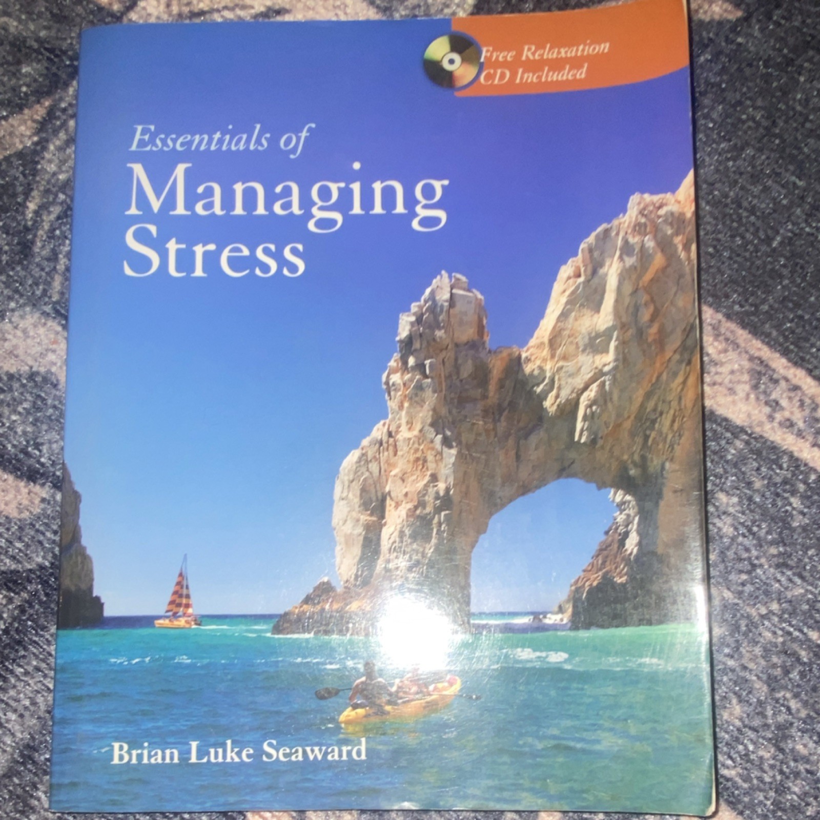 Essentials of Managing Stress Brian Luke Seaward Paperback w/ CD