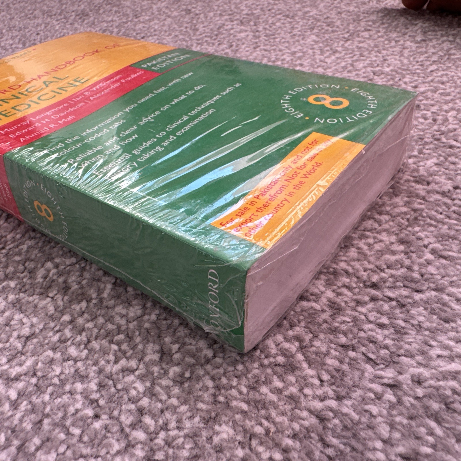 Oxford Handbook of Clinical medicine pocket size8th edition Pakistan edition