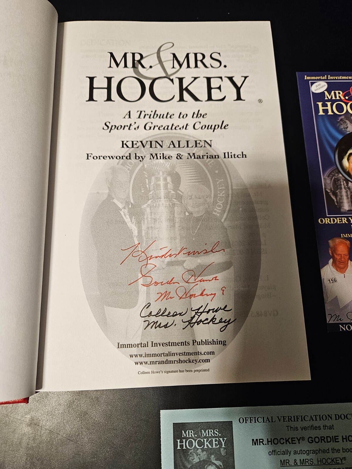 2004 MR & MRS HOCKEY COLLECTOR’S EDITION AUTOGRAPHED BOOK GORDIE HOWE SIGNED COA