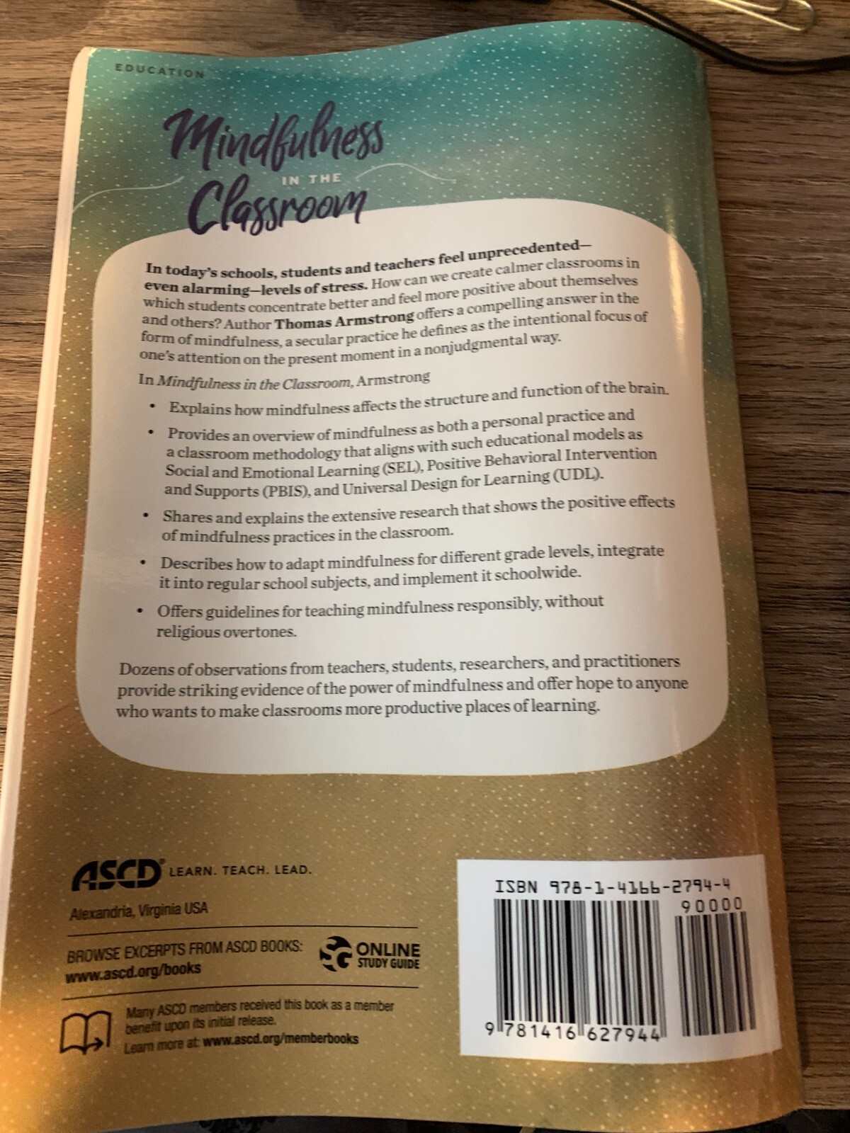Mindfulness in the Classroom : Strategies for Promoting Concentration,…