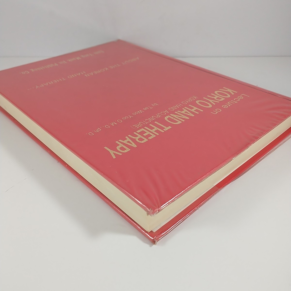 Korean Acupuncture Book Koryo Hand Therapy – Tae Woo Yoo – Illustrated