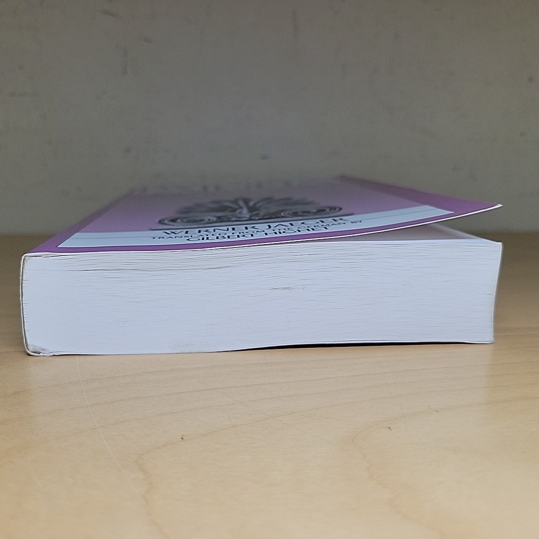 Paideia the Ideals of Greek Culture Volume 2 In Search of the Divine Center