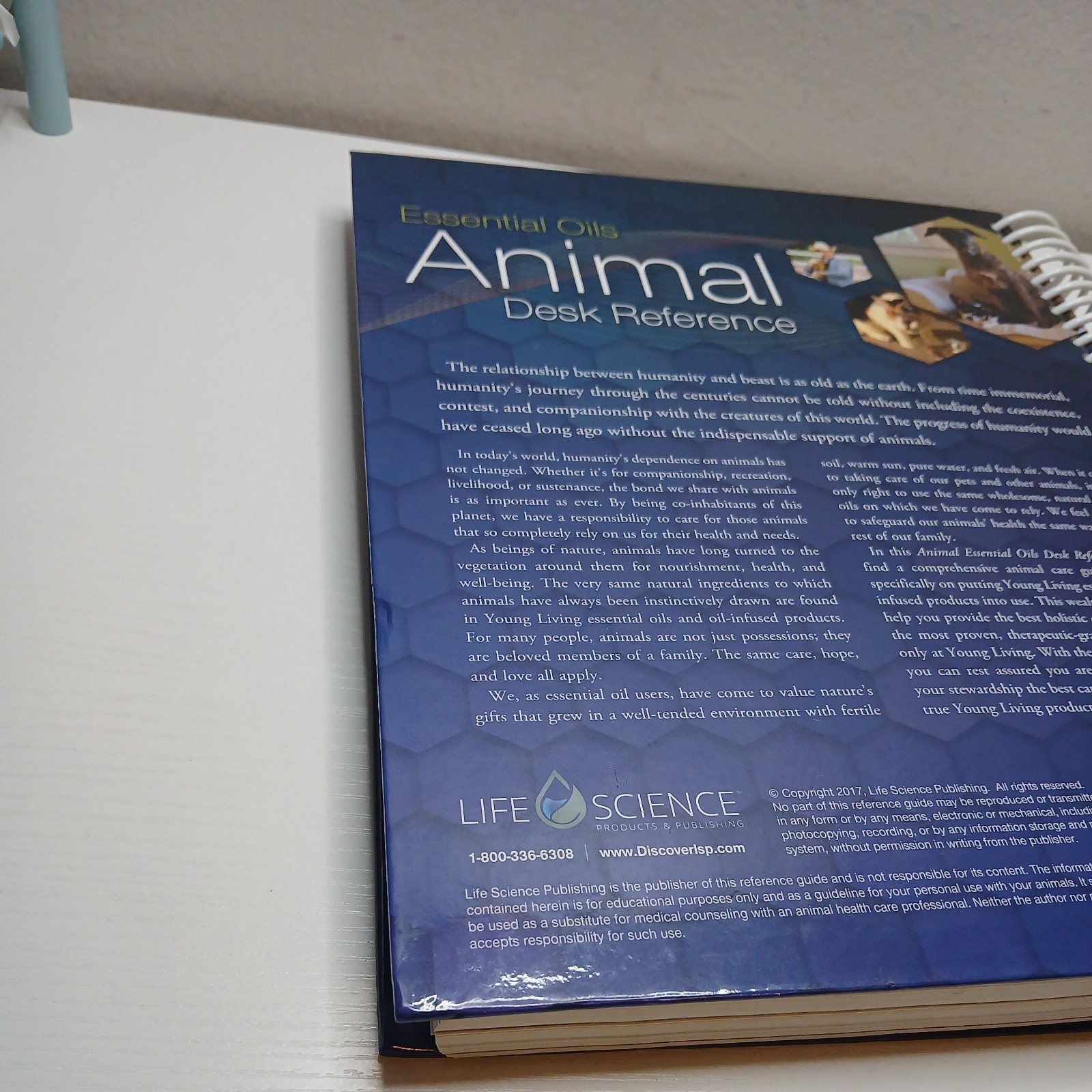 Animal Essential Oils Desk Reference : 1st Edition by Life Science Publishers