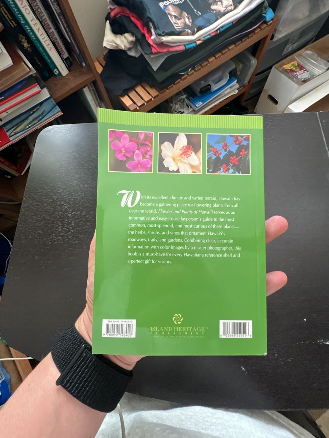 Flowers and Plants of Hawai’i (Pocket Guide Series) by Paul Wood