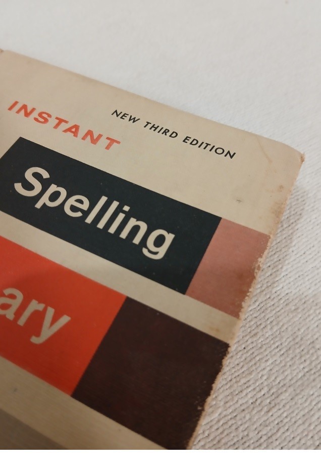 Reference Book Instant Spelling Dictionary 3rd Edition Hardcover -25,000 Words